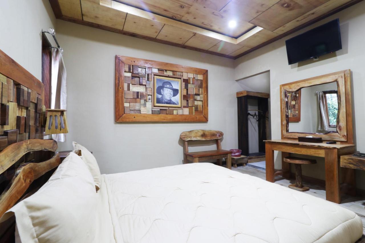 Alloyna Country Cottage Brastagi Berastagi Esterno foto