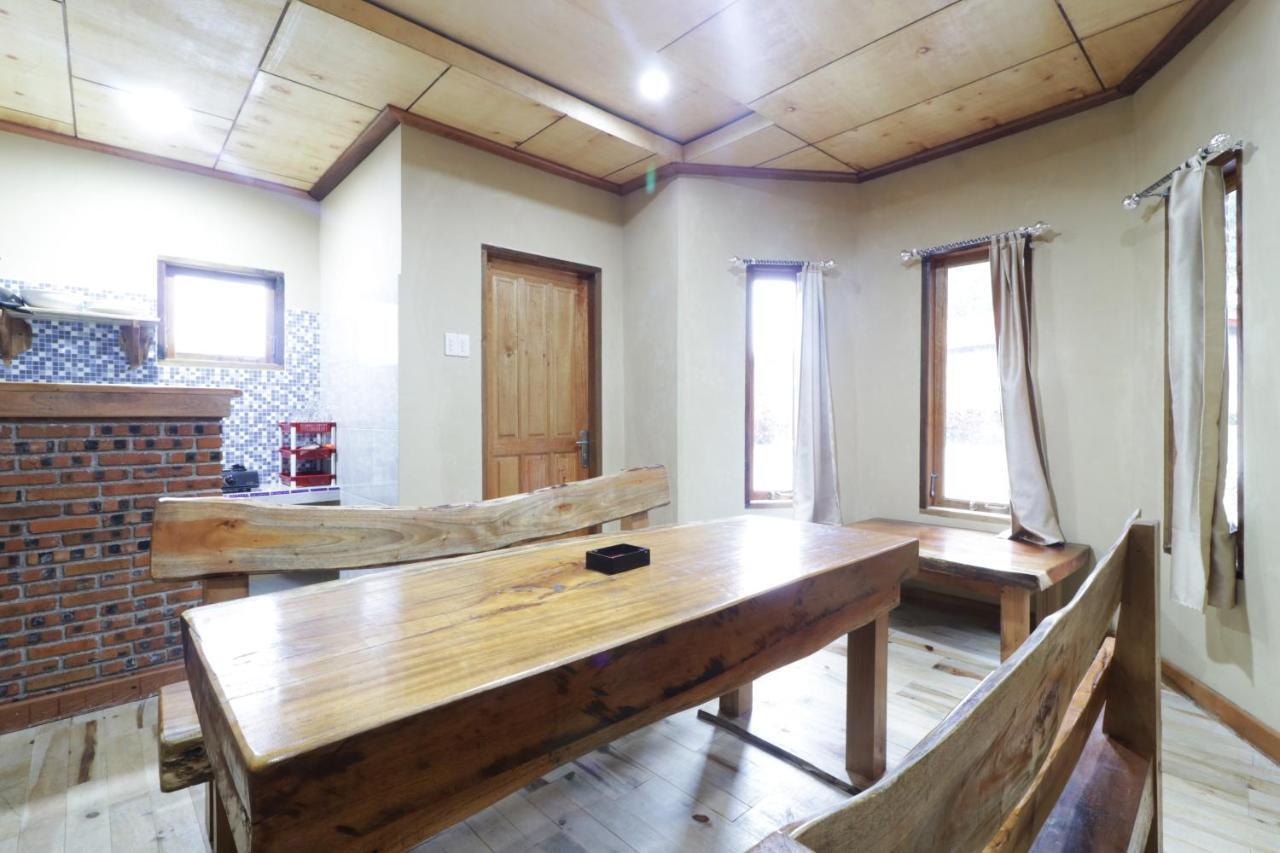 Alloyna Country Cottage Brastagi Berastagi Esterno foto
